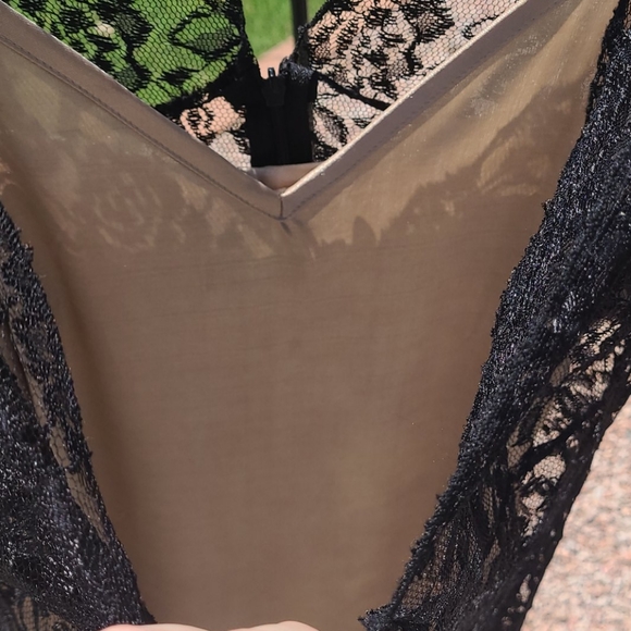 NWOT Formal lace dress with slip - Picture 3 of 4